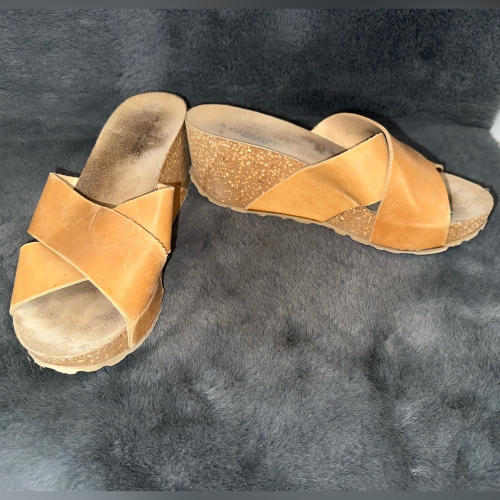A Giannetti leather sandals